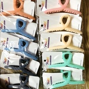 This are a must this summer!! Color hair clips